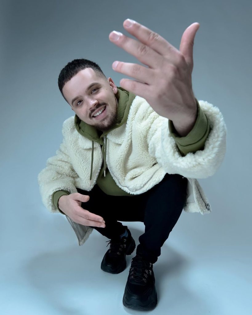 Nuk e prisnim! E dinit me kë po bashkëpunon Ylli Limani për këngën e tij të re?