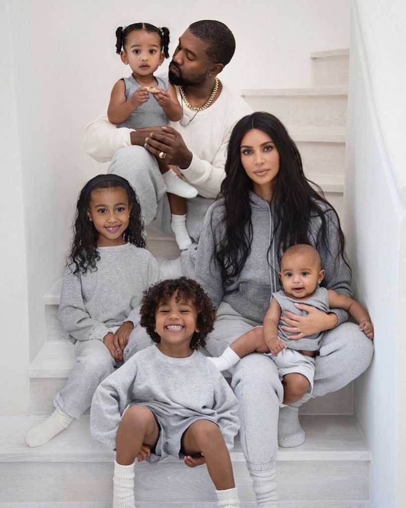 Vajza e vogël e Kim Kardashian feston ditëlindjen dhe nuk mund të mungonte një urim kaq i ëmbël nga 36-vjeçarja