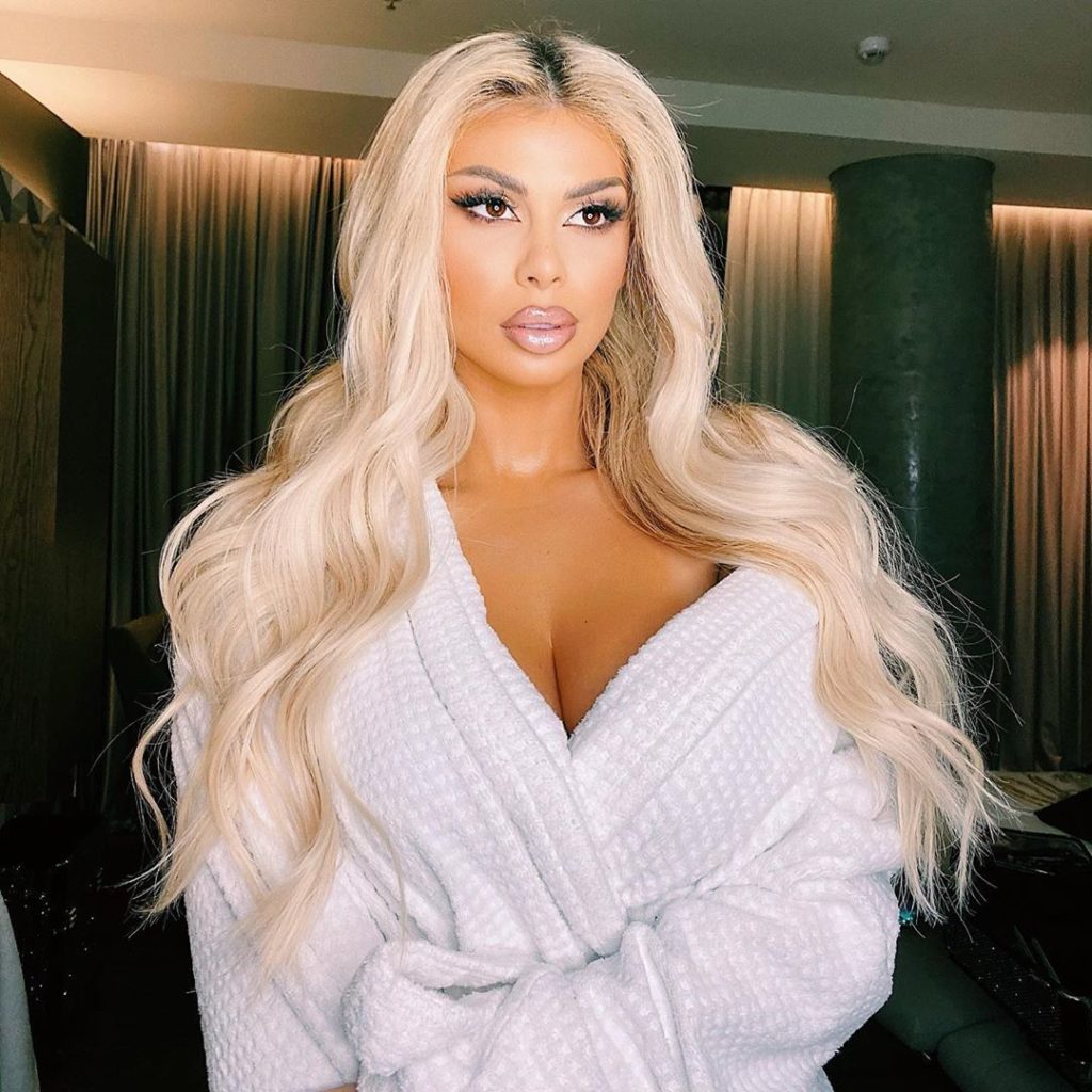 Luana braktis televizionin? Komenti i bashkëpunëtorit ngre dyshime