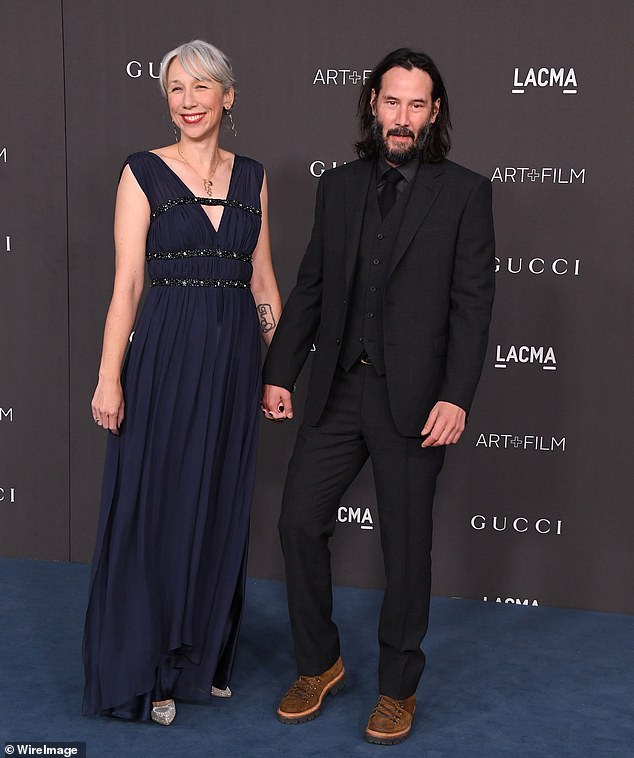 I fshiheshin të gjithëve! Ja sa vite paskan të lidhur Keanu Reeves dhe partnerja e tij