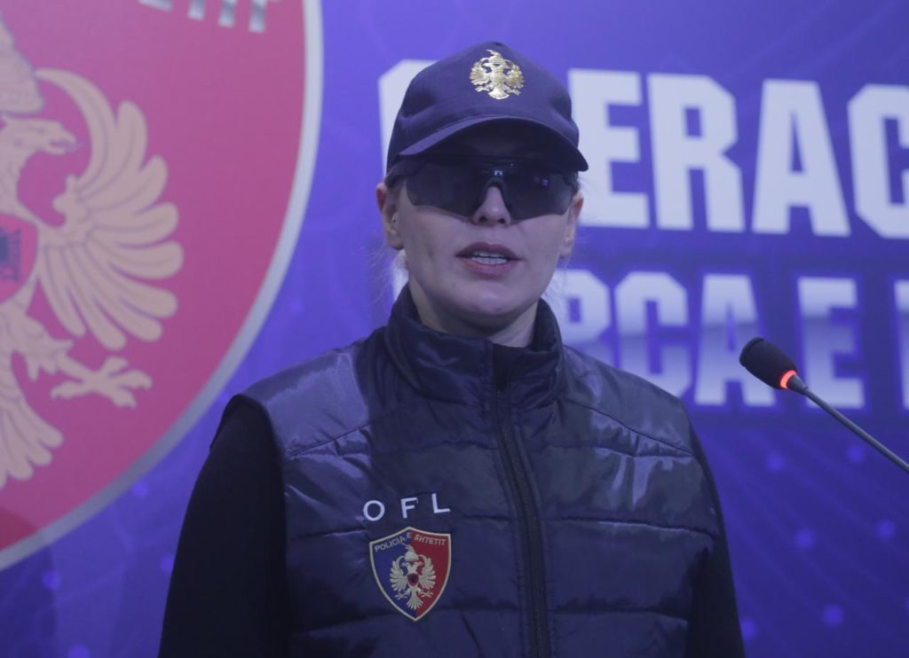 Mediat zbulojnë identitetin e efektives së maskuar! A jemi në terezi?!