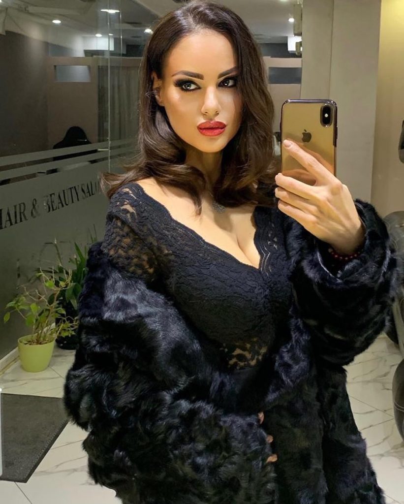“Na la pas zemërthyer e shpirtcopëtuar”! Hygerta Sako në zi, humb njeriun e shtrenjtë!