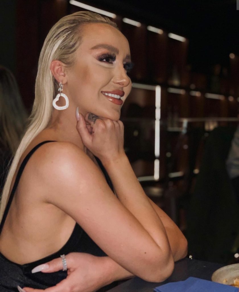 Balerina shqiptare e thotë troç: “Aktori i “Sex and the City” më ka kërkuar të martohemi”