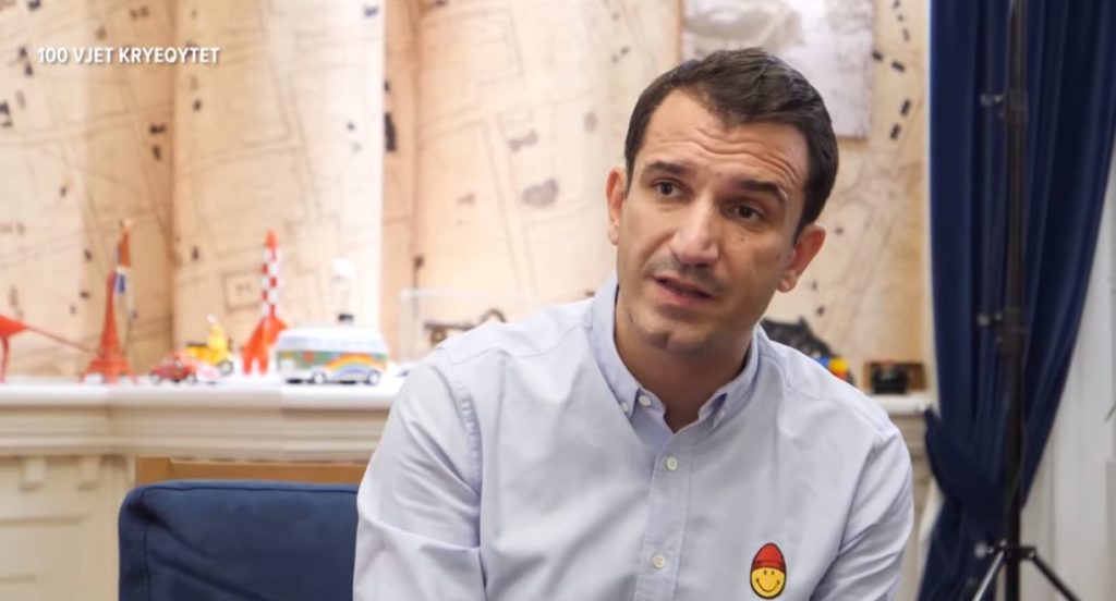 Përse Bashkia e Tiranës po blen suvenire në mes të pandemisë?