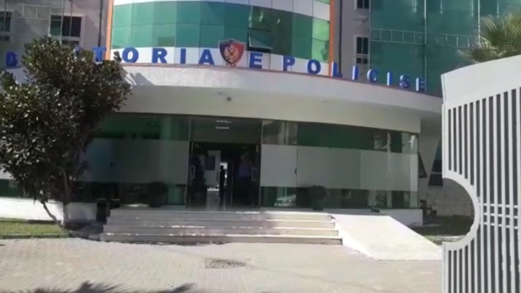 Punonte me pacientin që erdhi te Infektivi, shkon në 2 numri i policëve të prekur nga COVID-19 në Durrës
