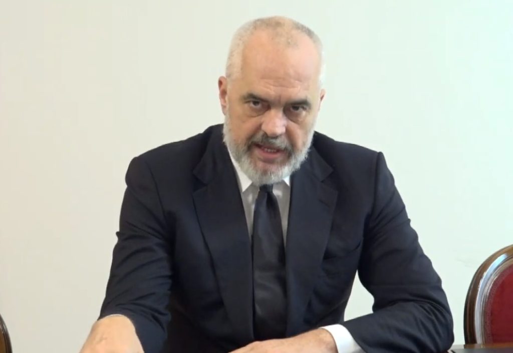 Edi Rama publikon grafikun: Masat shtrënguese kanë dhënë rezultat!