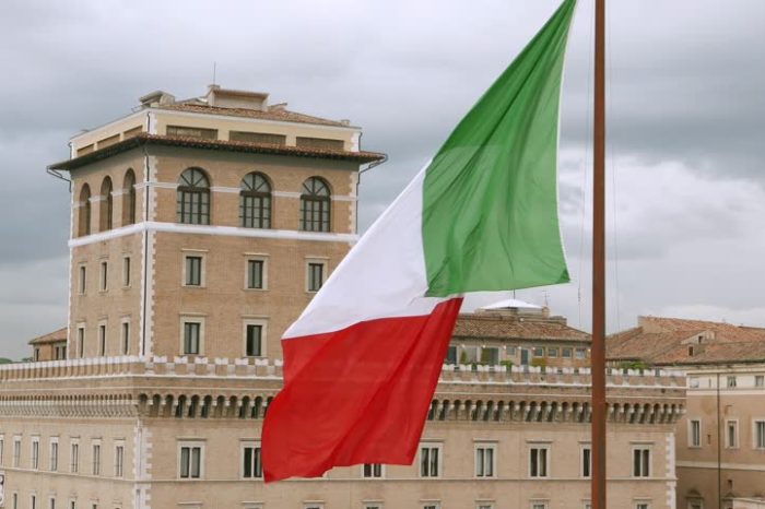 Përmirësim i situatës në Itali! Pas 1 muaji, shënohet numri më i ulët i rasteve të reja me Covid-19