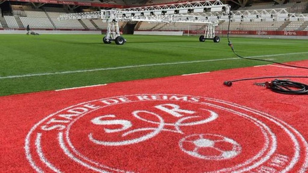 Tragjike në Francë: Mjeku i klubit të futbollit vetëvritet për shkak të koronavirusit