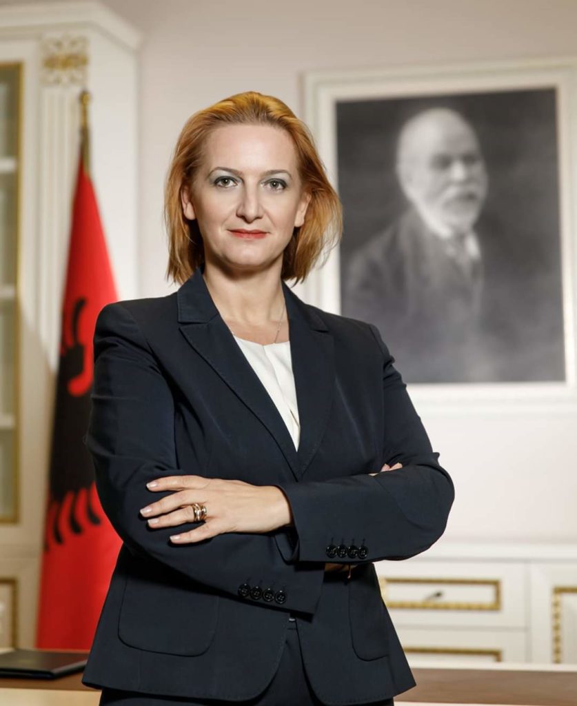 Anila Denaj: “Paga 40 mijë lekë do jepet vetëm për muajin prill, ja qëllimi i paketës”