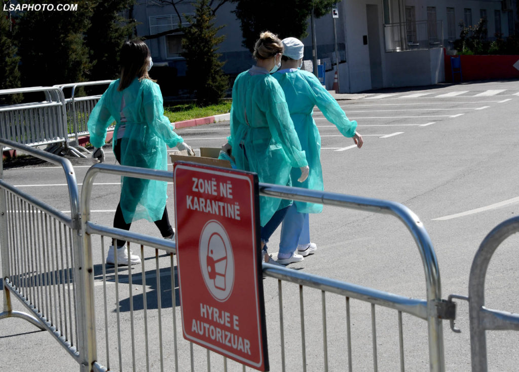 Dy motra nga Shkodra me koronavirus, rritet numri i të infektuarve