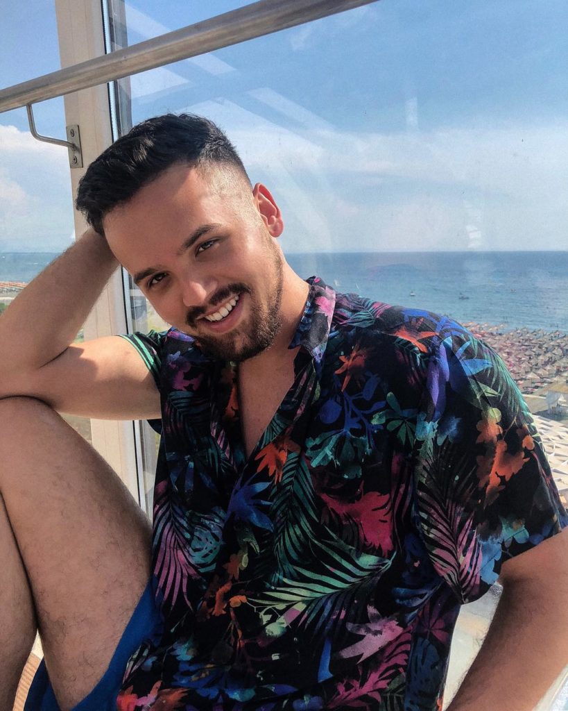 Në rast se nuk e dinit, Ylli Limani është i biri i artistit të famshëm shqiptar!