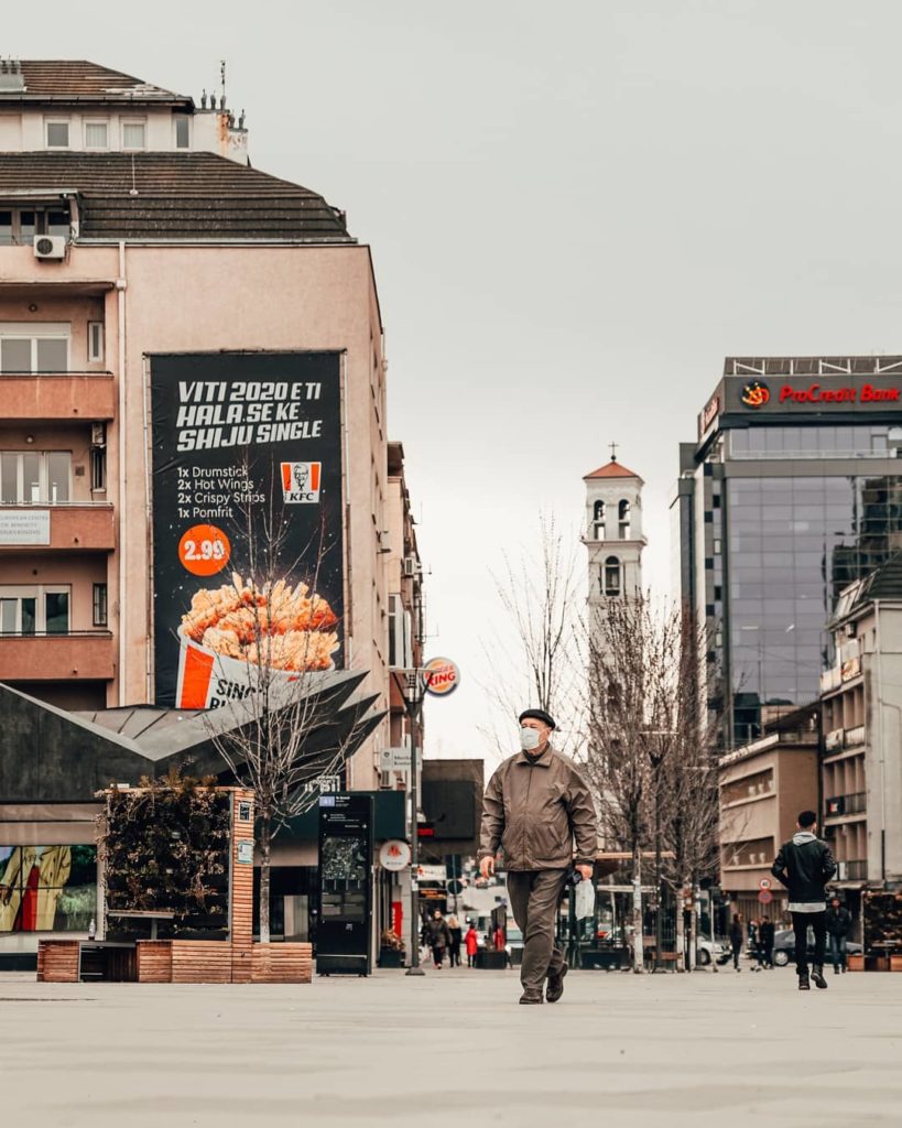 Kosova “në kthetrat” e Covid-19: Rritet me shpejtësi numri i të prekurve, ritme të ngadalta të të shëruarve