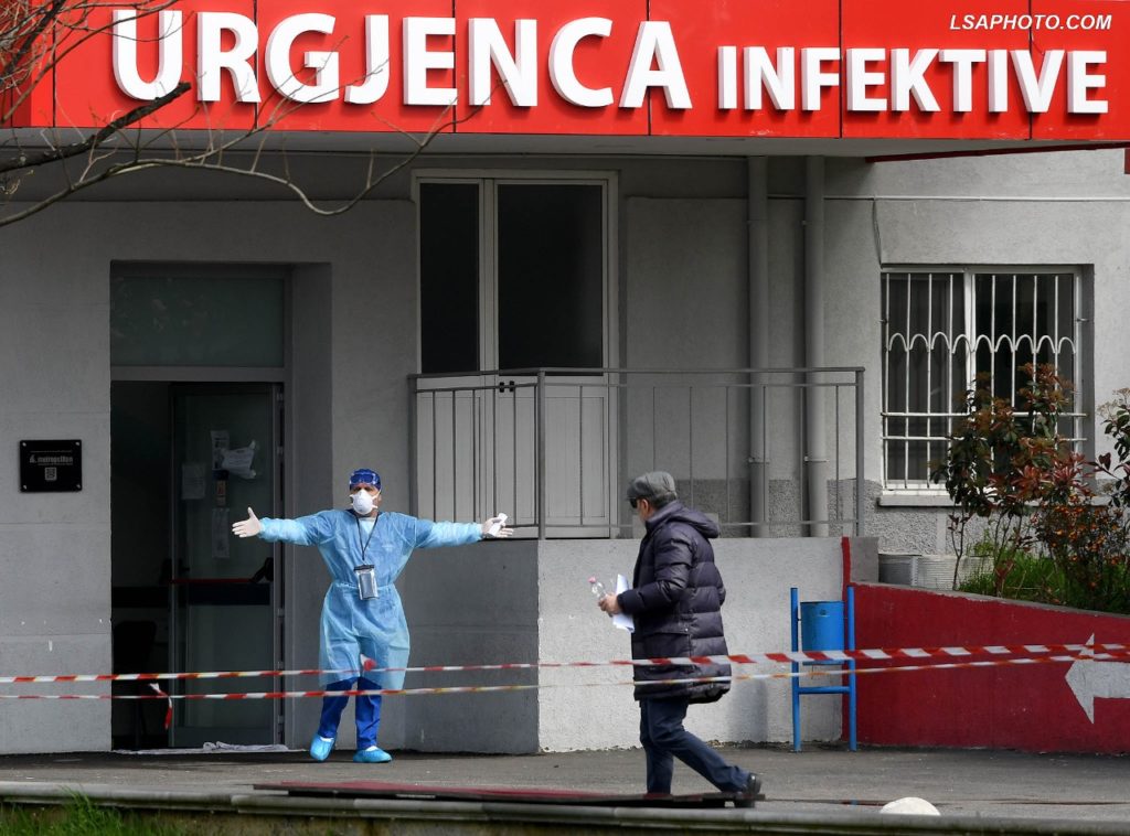 Shkon në 32 numri i viktimave nga COVID-19 në Shqipëri, ndërron jetë pacientja nga Tirana