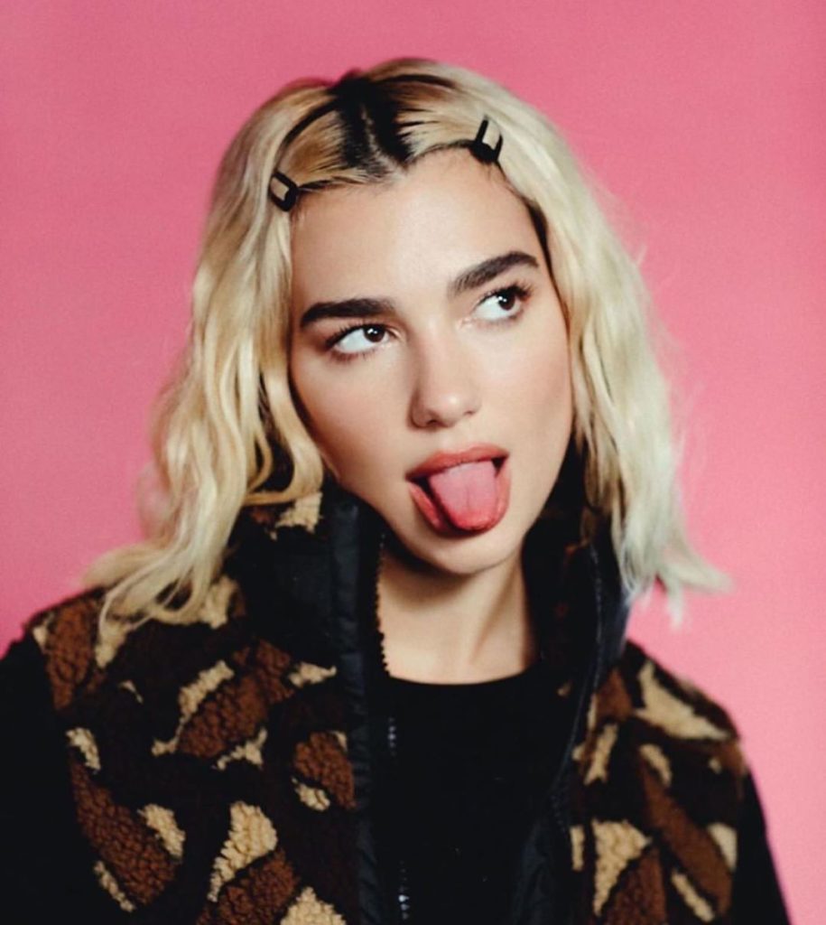 Sytë zemra! Dua Lipa së shpejti sjell këngët në bashkëpunim me këto dy këngëtare të famshme dhe mezi po presim