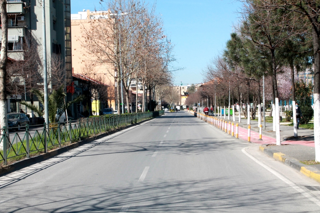 Policia njofton rregullat për fundjavën që ndryshojnë nga njoftimi i Manastirliut: Ja çfarë duhet të dini