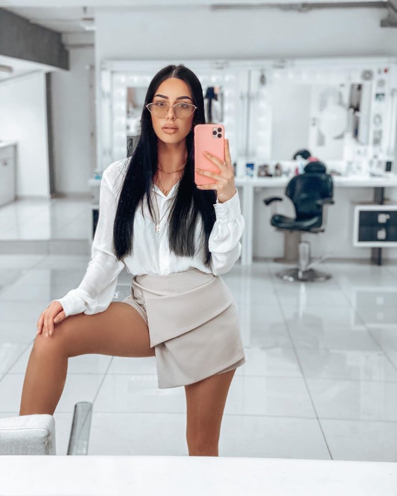 Moderatorja e njohur shqiptare jep lajmin e madh: Tashmë autore e reality show-t të ri në Top Channel!