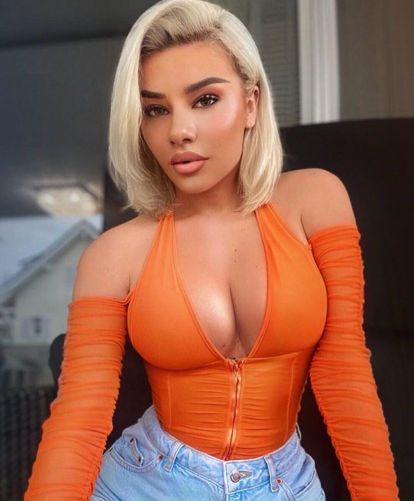 E frymëzuar nga telenovela! Tayna duket si një Cowgirl shumë seksi në pamjet nga klipi i ri!