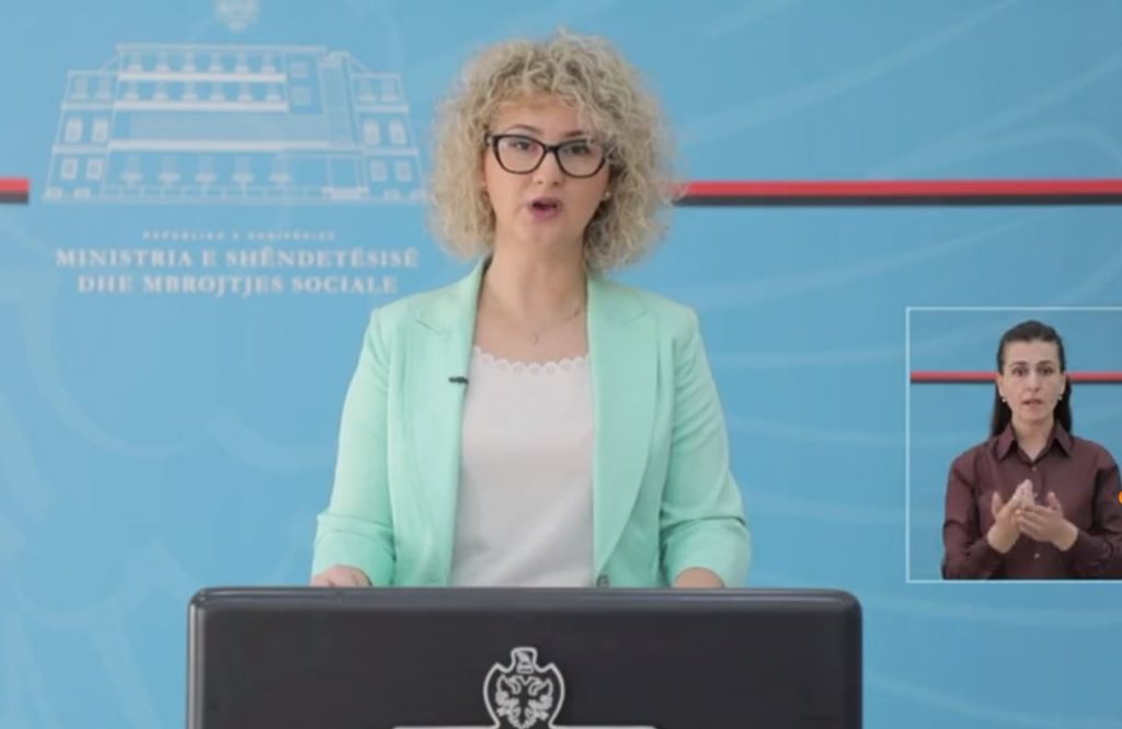 Rikthehet virusi: Konfirmohet rasti i parë i riinfektuar në Shqipëri