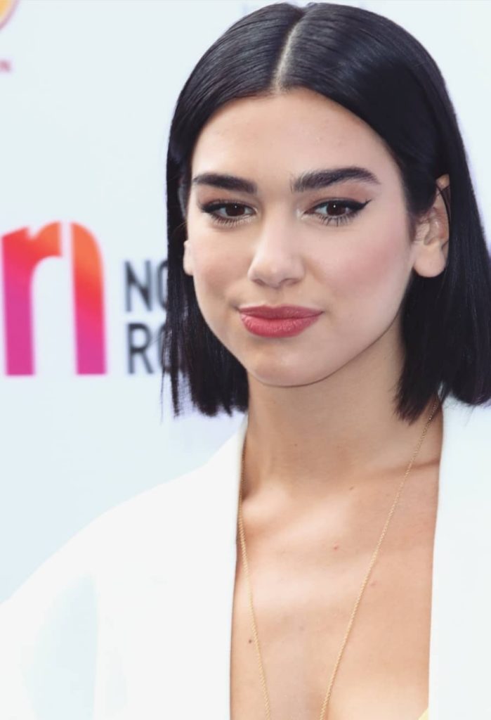 Dua Lipa as që e kishte menduar se vendimi më i vështirë që mori, do i kthehej në këtë mënyrë!