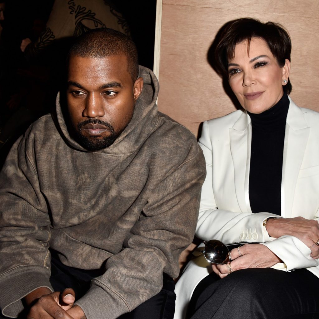 Pas ofendimeve të Kanye West, Kris Jenner reagon për herë të parë dhe e injoroi totalisht dhëndrin!
