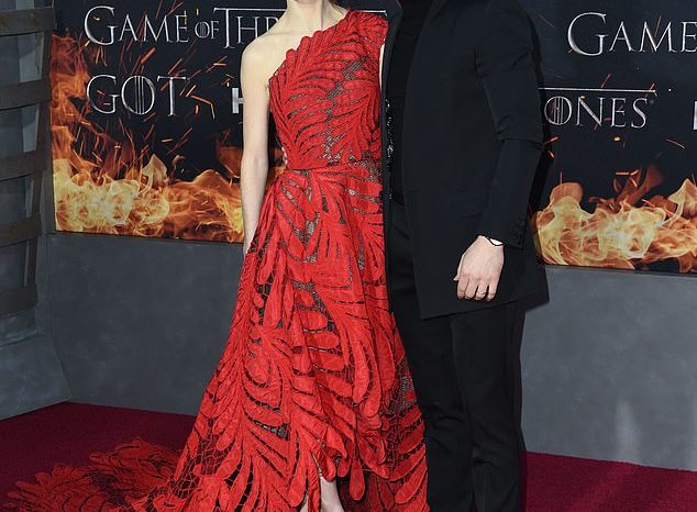 Dy yjet e Game of Thrones në pritje të ëmbël! Së shpejti prindër për herë të parë!