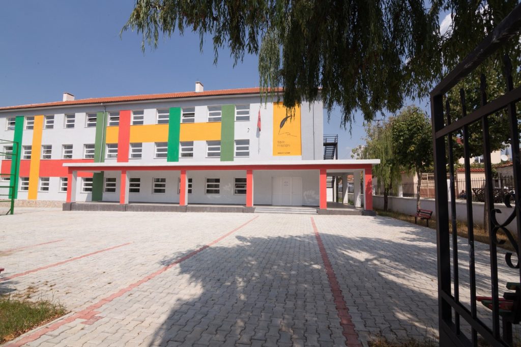 Zgjerohet harta e shkollave të prekura nga Covid-19 në Korçë, Bilisht dhe Ersekë! MAS asnjë reagim!