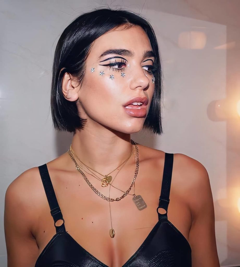 “Natën e mirë!” Dua Lipa poston videon ku flet shqip dhe na shkriu zemrat!