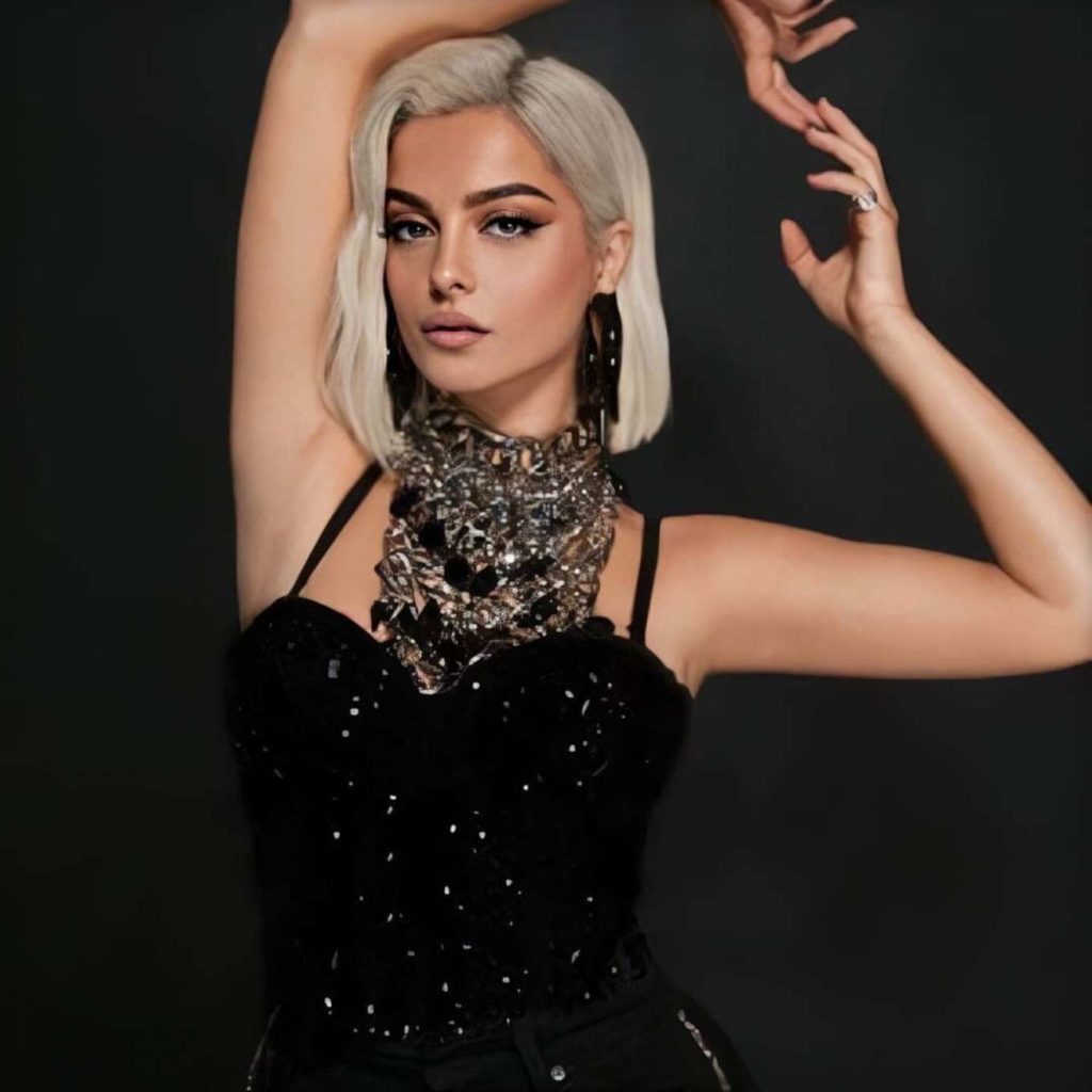 I dërgojnë foto duke urinuar, Bebe Rexha ju bën një kërkesë qesharake fansave të saj