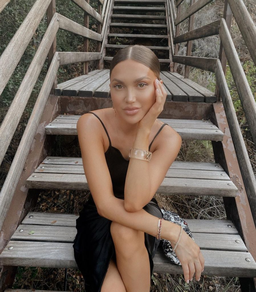 Ditëlindja nuk mbyllet vetëm me urime! Lori Hoxha organizon një festë madhështore me njerëzit më të afërt
