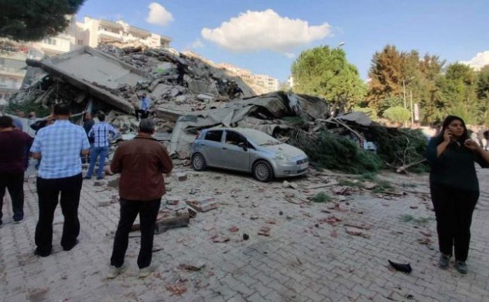 Tërmet 6.5 ballë mes Turqisë dhe Greqisë! Dëme kolosale, dyshime për shumë viktima!