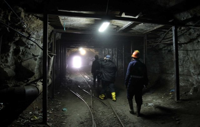 Tragjedi në Dibër! Pas 48 orësh nxirren të pajetë nga miniera inxhinieri dhe dy minatorë, njëri prej tyre 29 vjeç