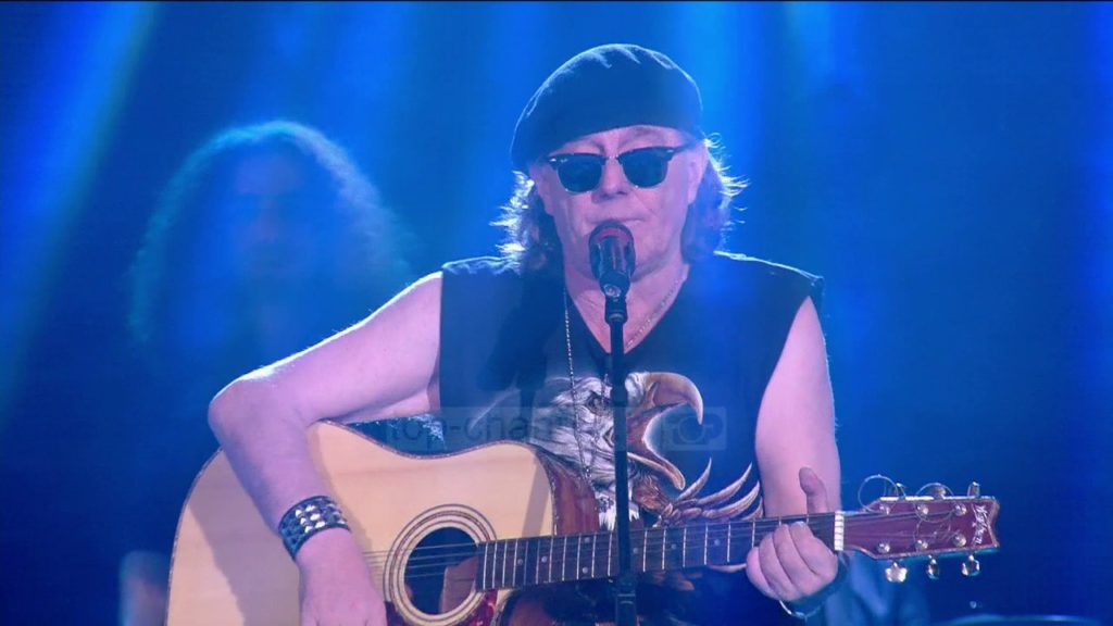 “Ka artistë që kanë shtëpi me kredi”, Aleksandër Gjoka flet për problemet financiare pas ndalimit të muzikës