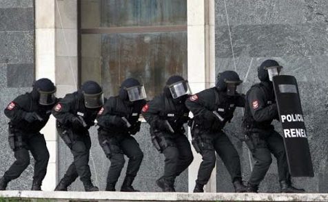 Sulmet terroriste në Francë e Austri/ RENEA dhe Antiterrori shqiptar rrisin nivelin e alarmit. Çfarë mund të ndodhë?