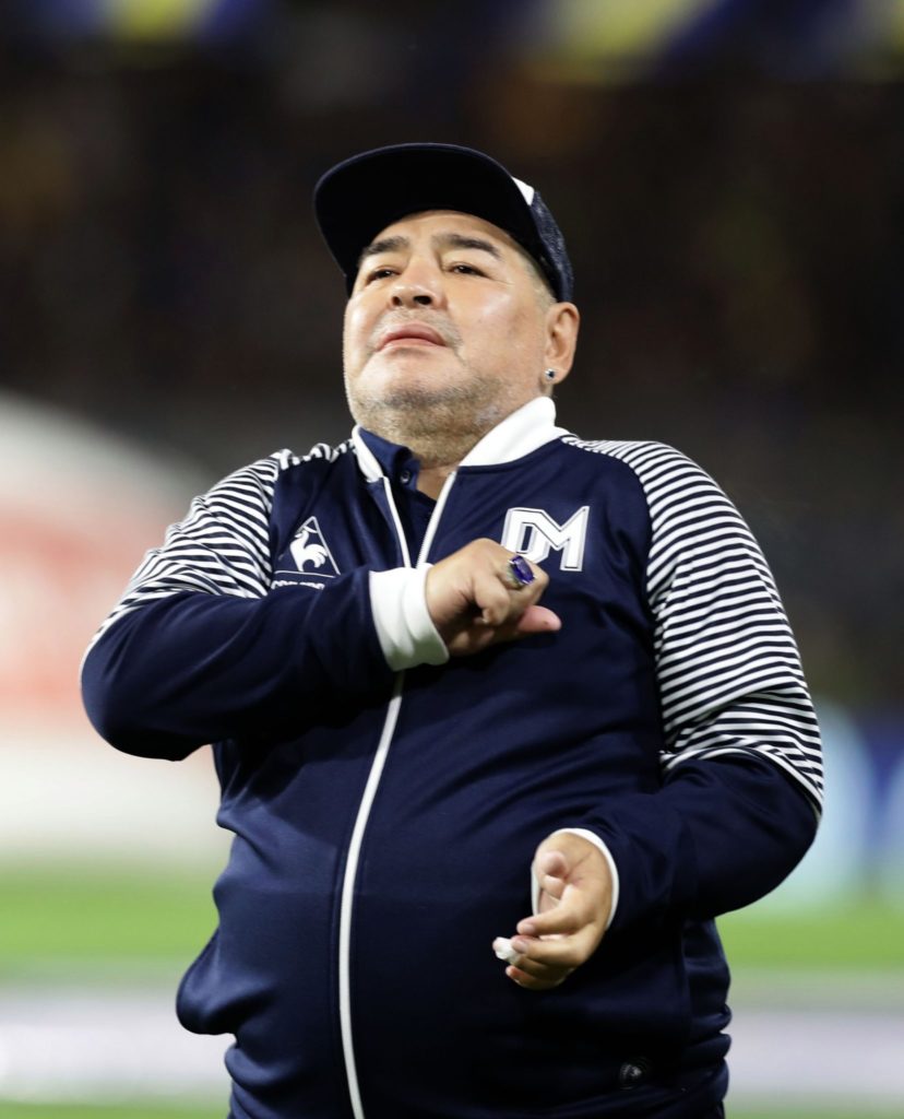 Vuajti shumë disa orë para vdekjes, del autopsia e Diego Armando Maradonës!