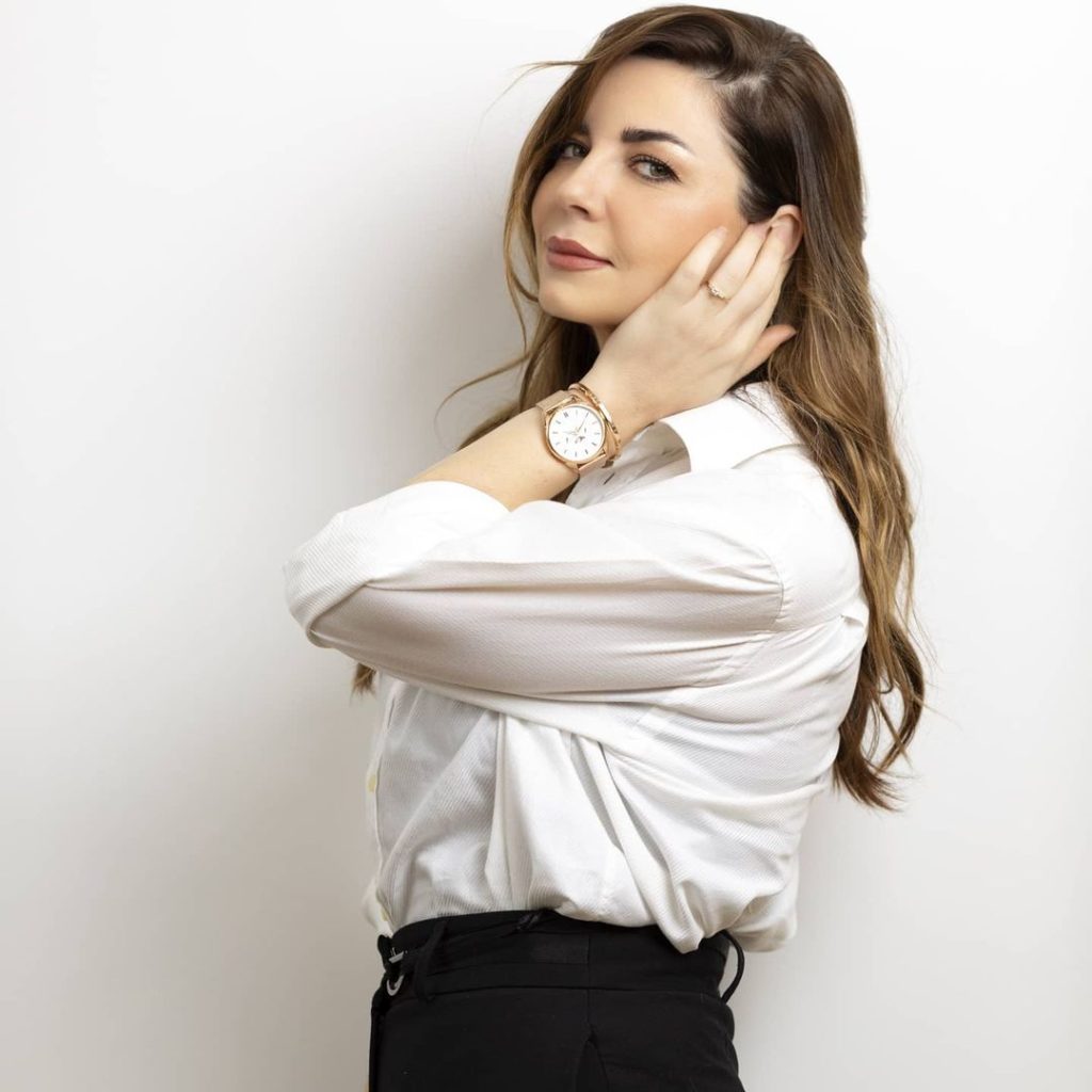 Niseni Vitin e Ri 2021 me Jonida Shehun! Moderatorja vjen me një surprizë për ndjekësit!