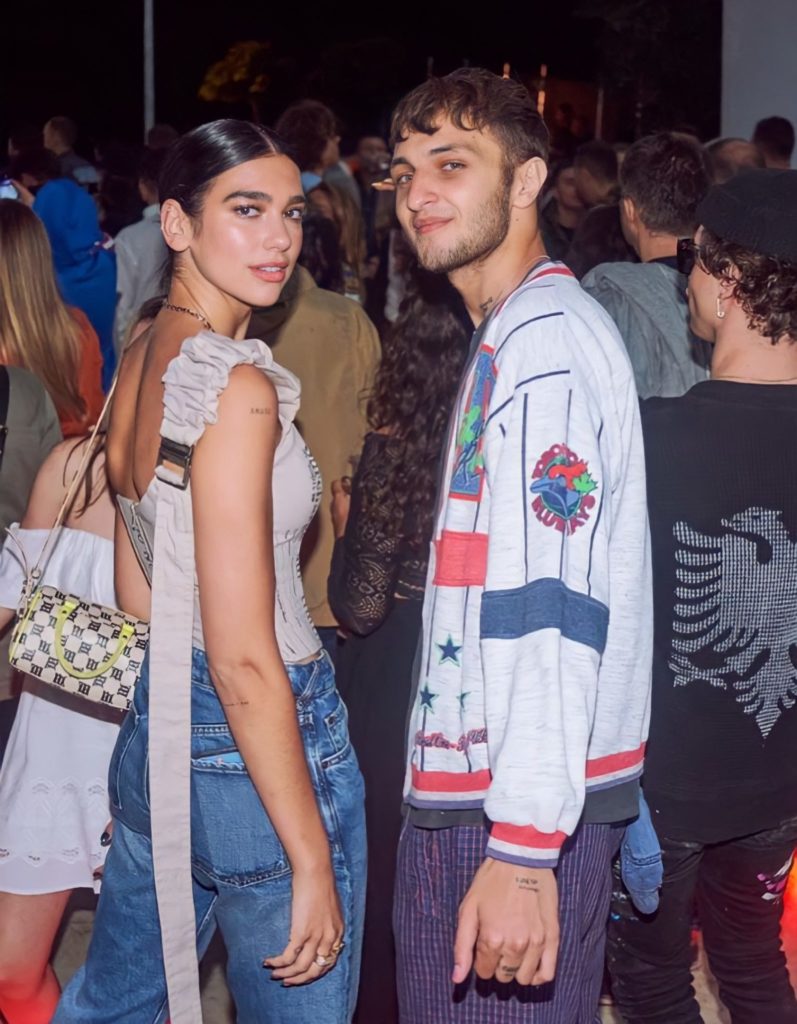 “Nuk e dija se ishte kaq i mirë!” Anwar Hadid i vodhi zemrën Dua Lipa me aftësinë e tij të veçantë!