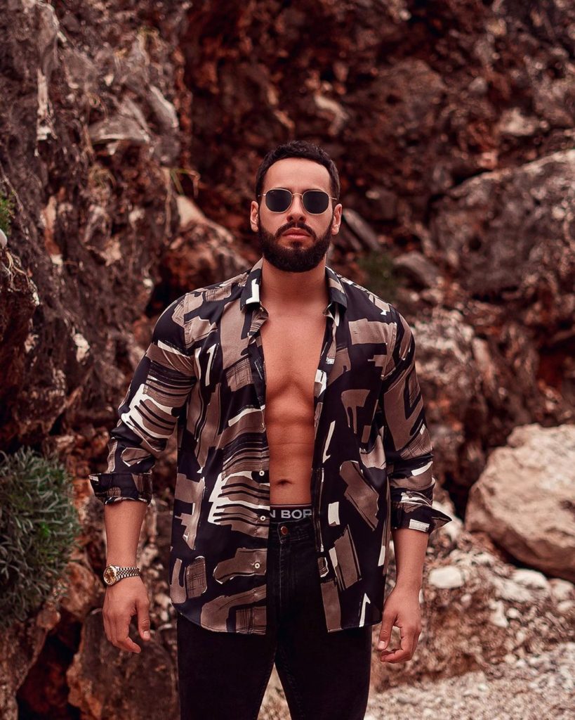 A është freestyle në “Gjoni Black” i regjistruar? Capital T i përgjigjet fansit që i tha se nuk “e ka djegur” asnjëherë rrjetin!