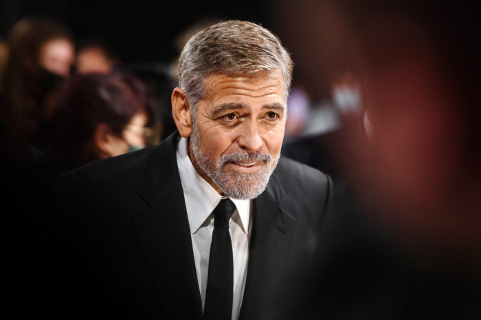 “Ne marrim masa për të mbrojtur familjen”, George Clooney ka një thirrje të fortë për mediat