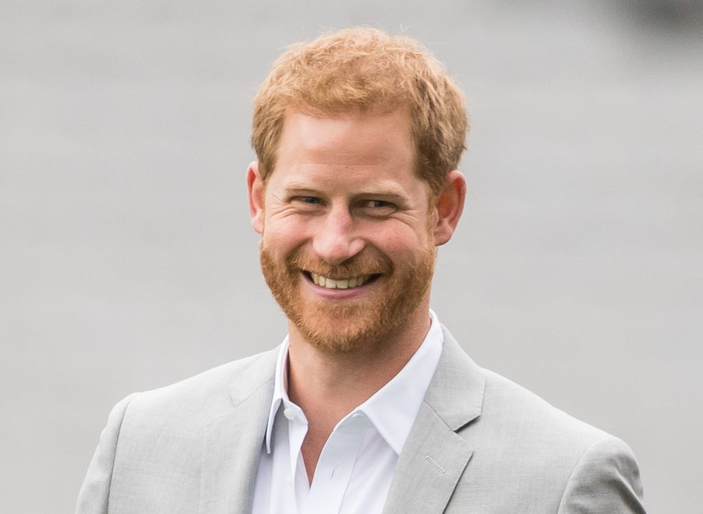 Princ Harry u largua nga familja mbretërore, shihni kush do ta zëvëndësojë