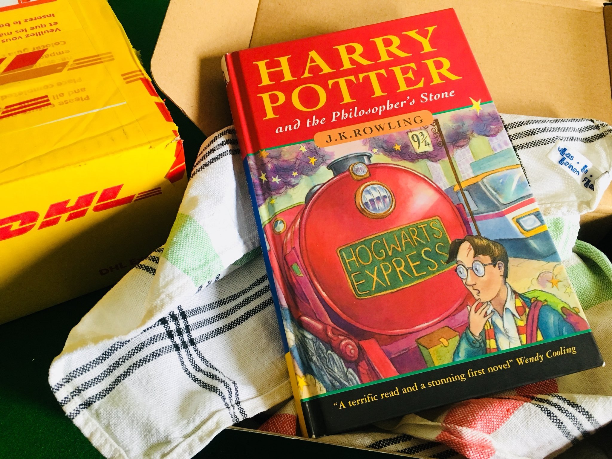 Shifra e çmendur! Një botim i parë i "Harry Potter" kap vlerën marramendëse në ankand