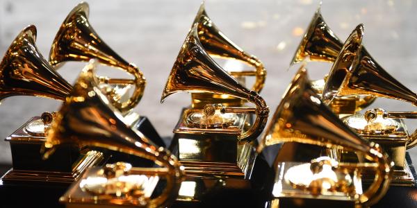 Shtyhet për të dytin vit radhazi eventi më i madh muzikor “Grammy”