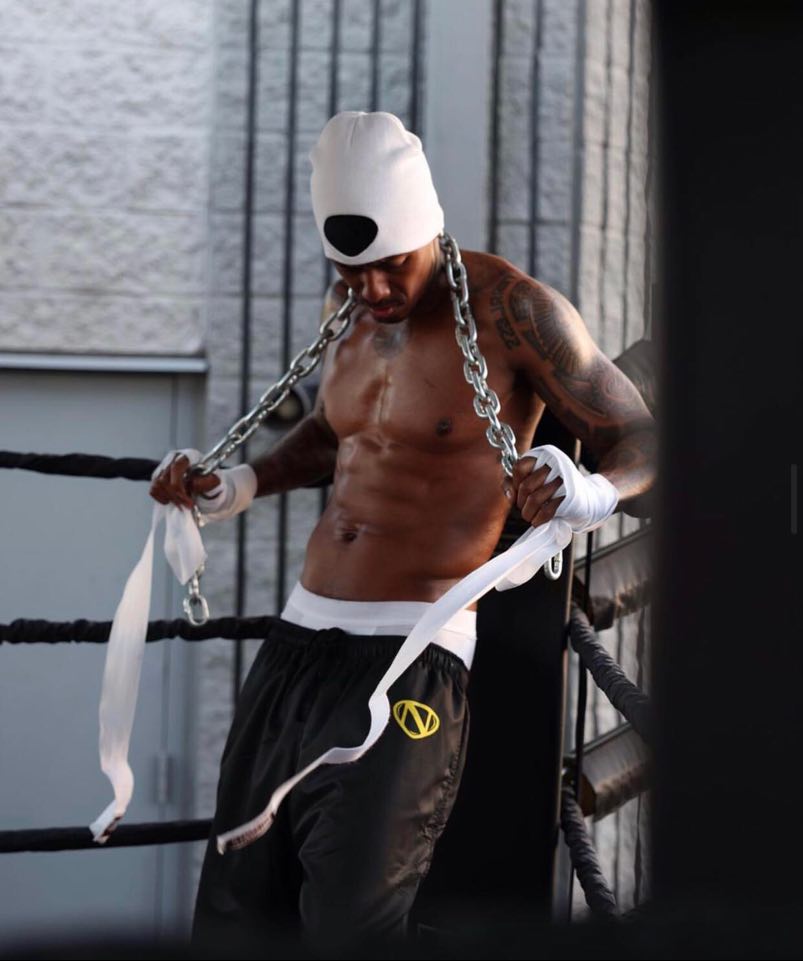 Aktori i njohur bëhet baba për herë të tetë, partnerja e tij emocionon me fjalët