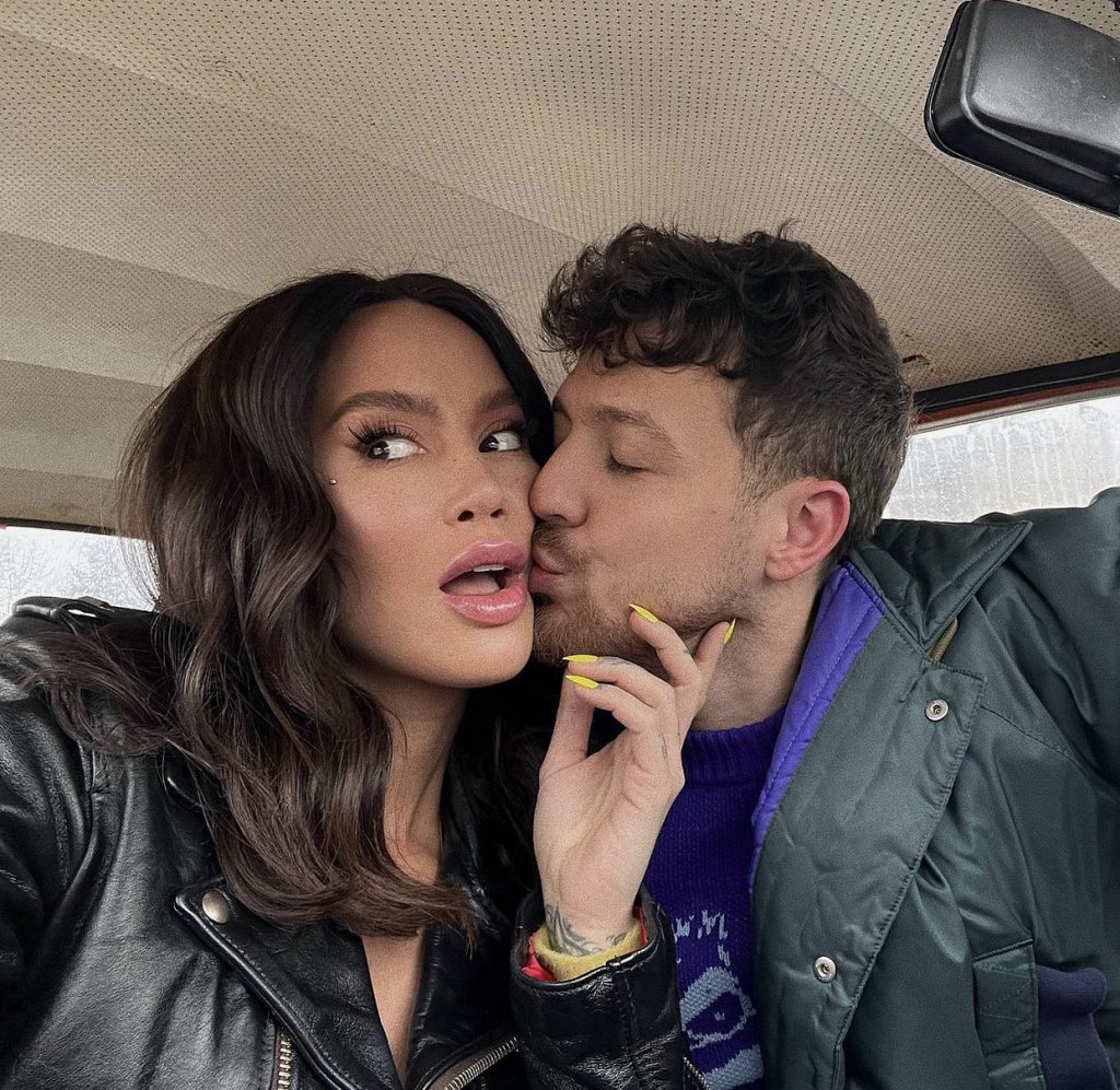 A është Dafina Zeqiri xheloze? E tregon vetë këngëtarja përmes kësaj videoje
