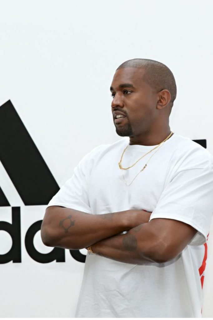 E gjithë bota kundër Kanye West! Adidas i jep fund partneritetit me reperin