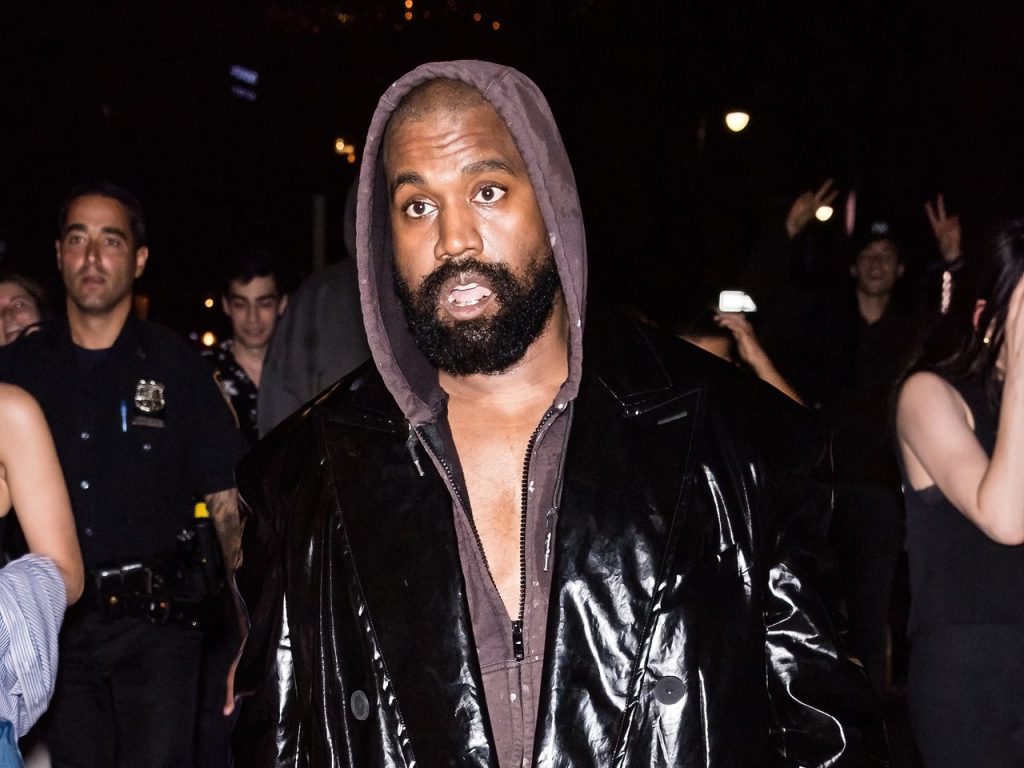 Bashkëpunojnë prej vitesh, Kanye West merr goditjen e madhe nga Balenciaga! Ja për çfarë bëhet fjalë