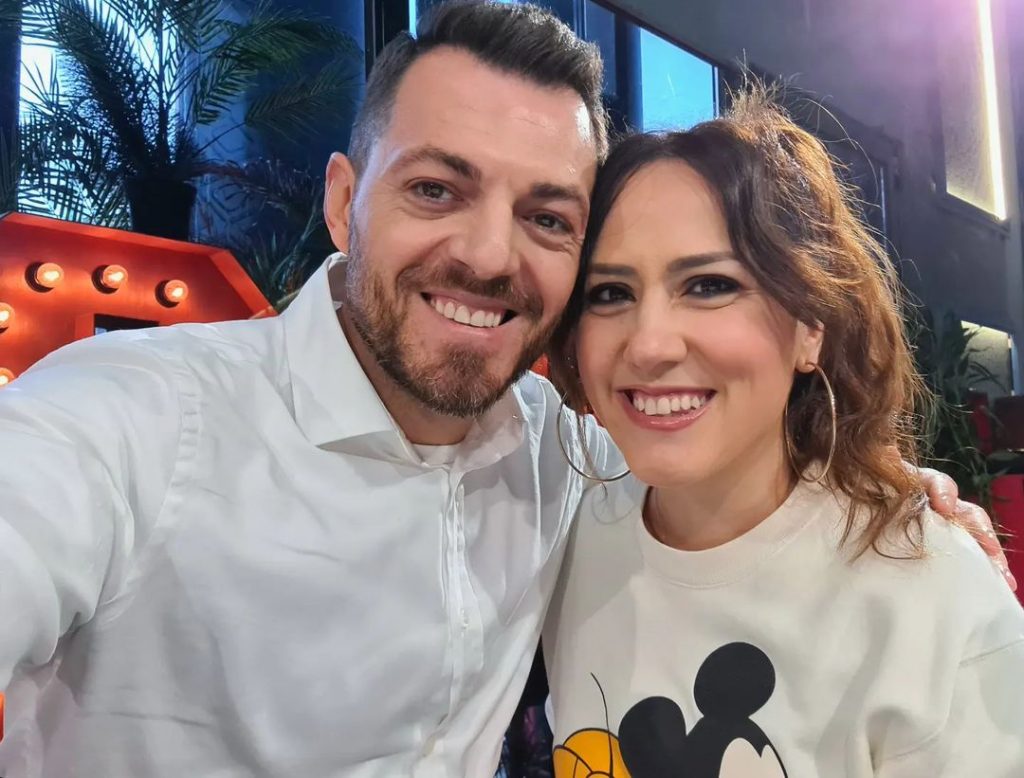 “Injorantëve iu jepet më shumë kohë se sa duhet”, Blendi Salaj komenton moderatorët shqiptarë, dy fjalë edhe për Arbana Osmanin