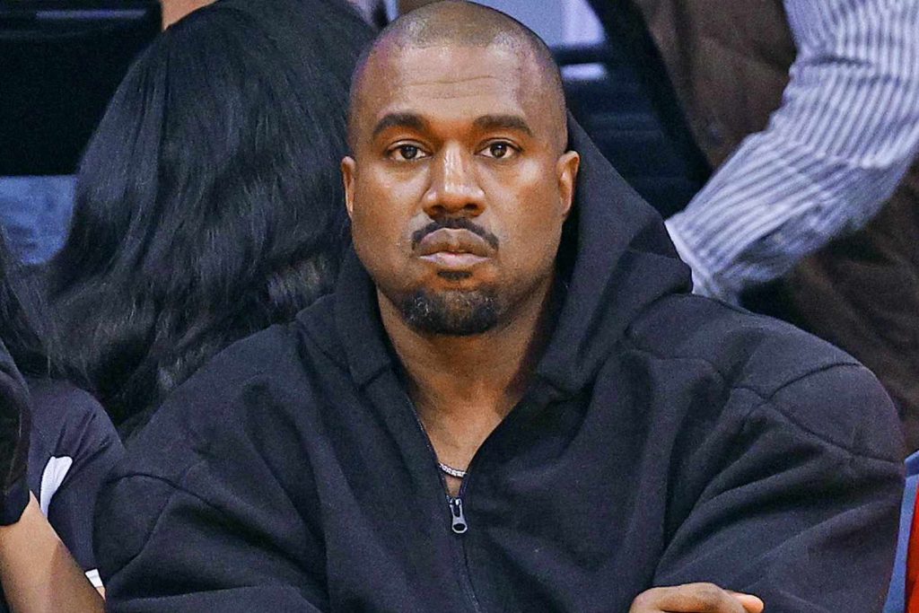 Merr fund “heshtja!” Kanye West rikthehet me deklarata dhe akuza të rënda