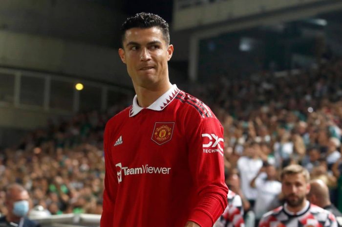 Cristiano Ronaldo mbetet pa ekip! Manchester United zyrtarizon largimin e futbollistit