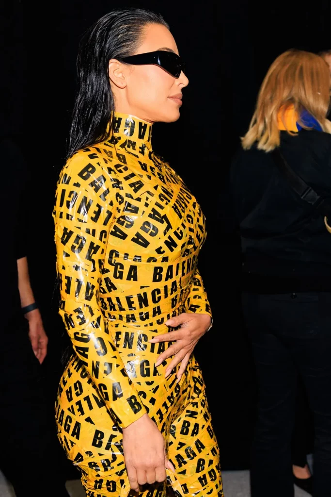 Tha se po “vlerësonte” partneritetin me Balenciaga-n, Kim Kardashian merr vendimin për shtëpinë e modës