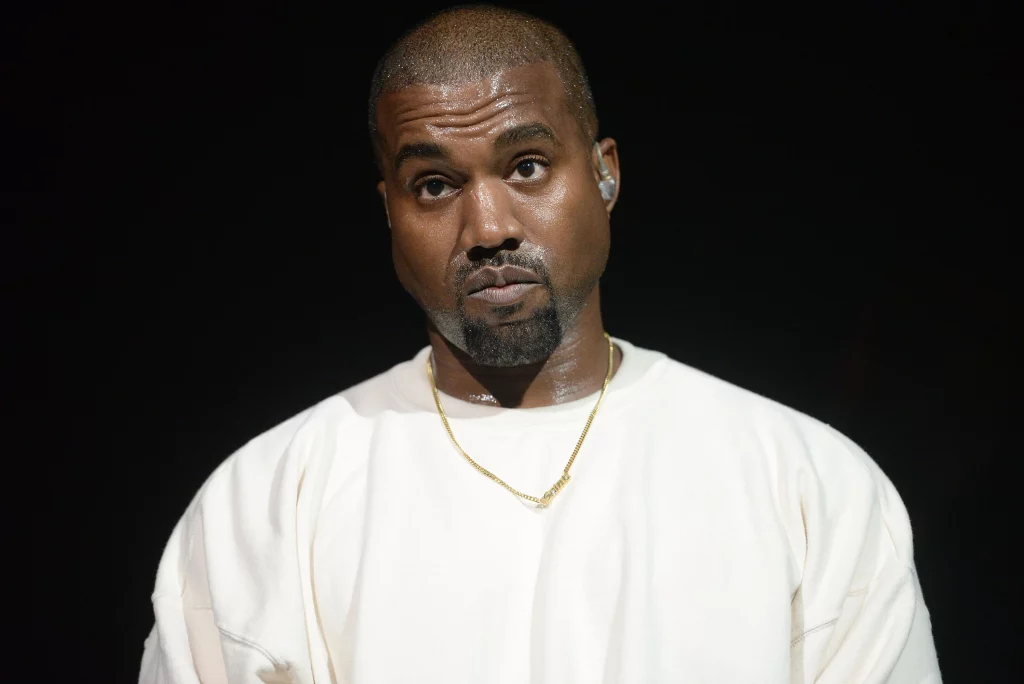 Elon Musk pezullon Kanye West nga Twitter dhe “lista” e arsyeve për këtë vendim është mjaft e gjatë